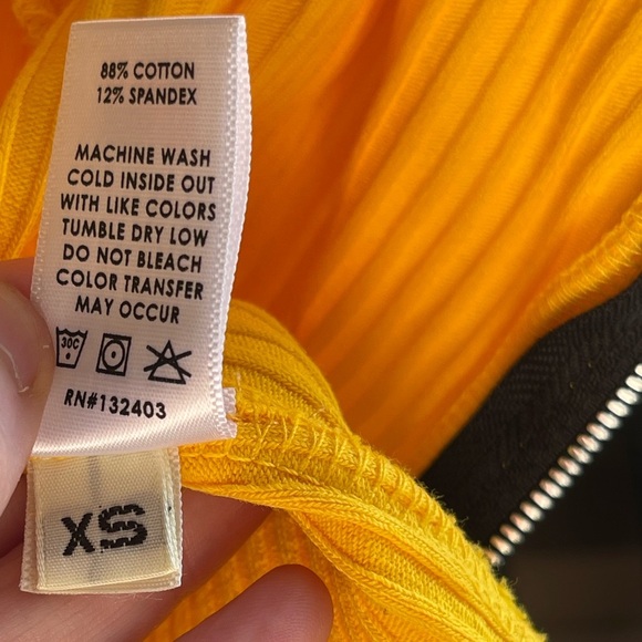 NWOT COTTON CITIZEN Ibiza Front Zip Crop Ribbed Bra Top in Yellow XS - Picture 5 of 6